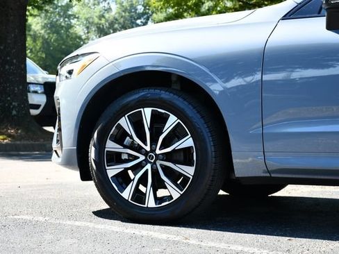 Certified 2024 Volvo XC60 B5 Core w/ Climate Package AWD/4WD image 12