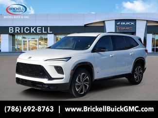 New 2025 Buick Enclave Sport Touring w/ Power Package 360° Tour