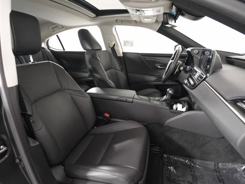 Used 2022 Lexus ES 350 image 19