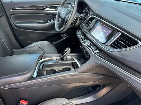Used 2020 Buick Enclave Avenir w/ Avenir Technology Package AWD/4WD image 20