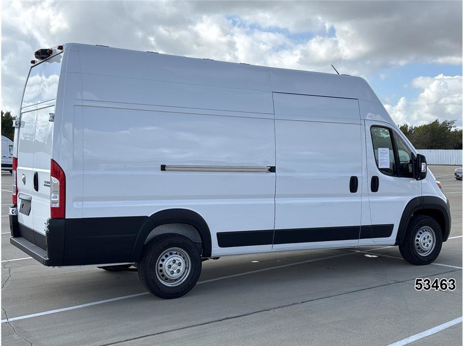 Used 2026 RAM ProMaster 3500 w/ Safety Group FWD image 2
