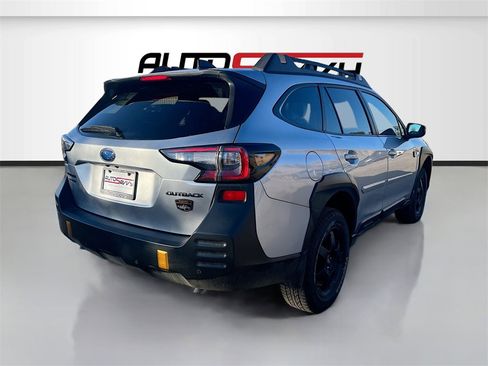 Used 2025 Subaru Outback Wilderness image 7