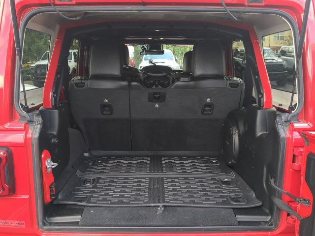 Certified 2021 Jeep Wrangler Unlimited Sahara AWD/4WD image 14