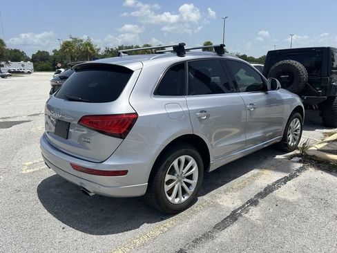 Used 2016 Audi Q5 2.0T Premium Plus w/ Technology Package AWD/4WD image 2