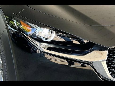 New 2025 MAZDA CX-30 AWD 2.5 S w/ Preferred Package image 61