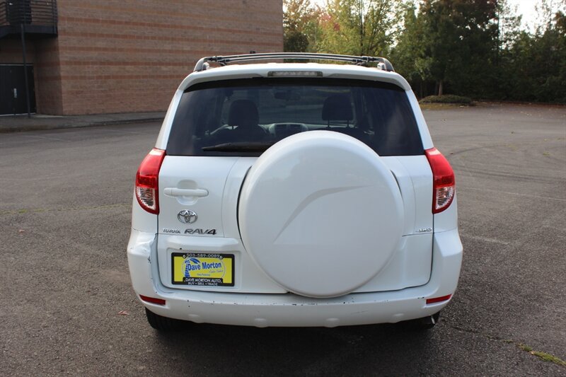 Used 2008 Toyota RAV4 Limited w/ Tow Prep Pkg AWD/4WD image 8