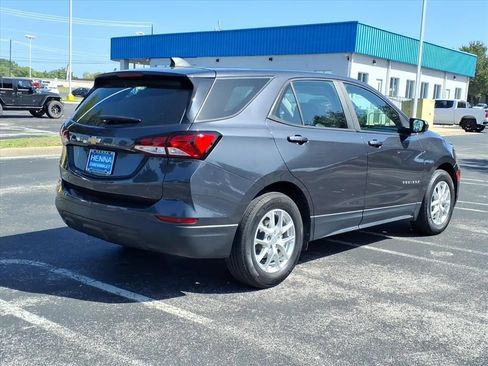 Used 2022 Chevrolet Equinox LS FWD image 5