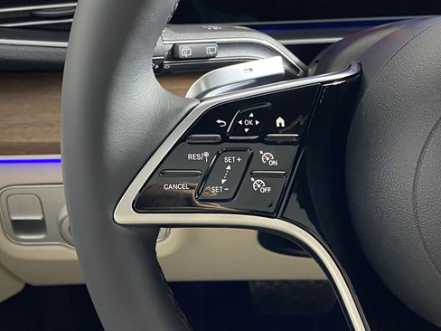 Used 2026 Mercedes-Benz GLE 350 4MATIC image 17