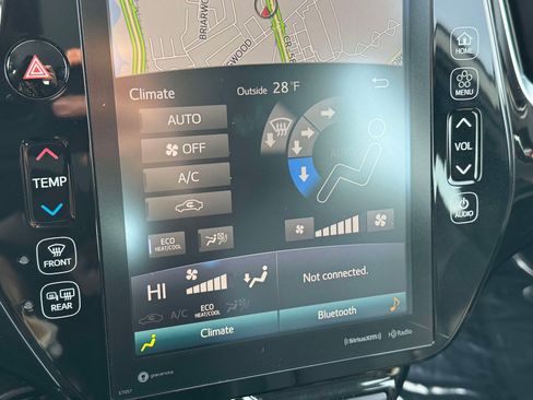 Used 2020 Toyota Prius Prime XLE image 25