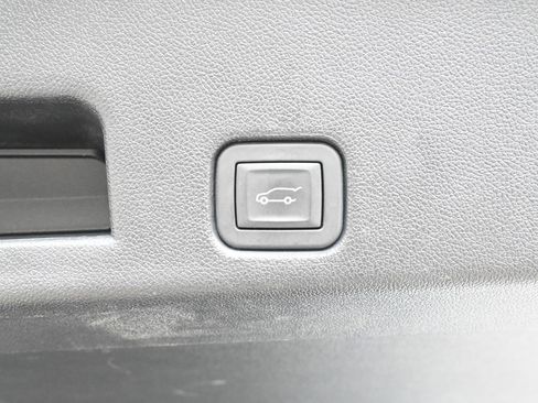Used 2026 Buick Enclave Preferred FWD image 37