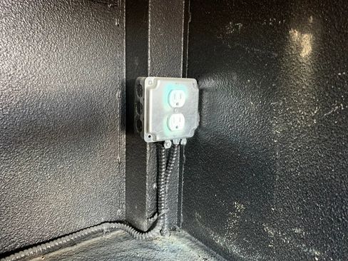 Used 2003 Ford F350 162  W.B. 4D image 48