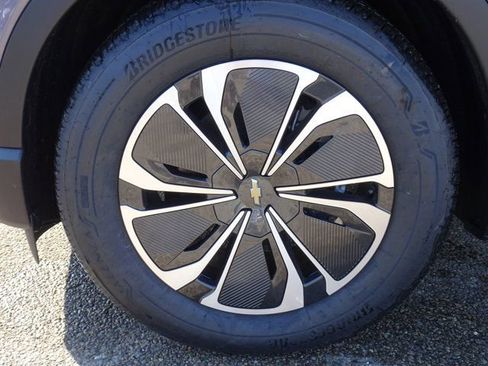 New 2026 Chevrolet Blazer EV LT image 5