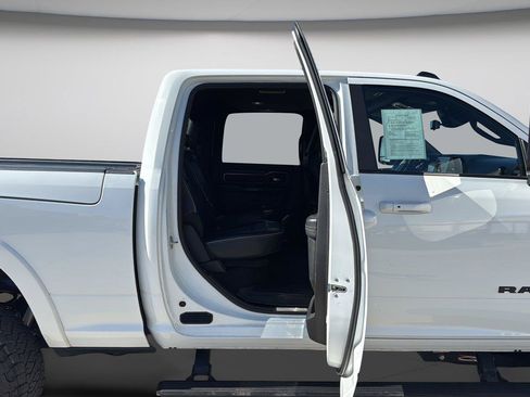 Used 2022 RAM 2500 Limited AWD/4WD image 26