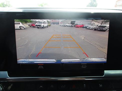 Used 2023 GMC Sierra 1500 Elevation image 20