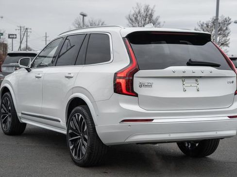 New 2026 Volvo XC90 B5 Ultra image 5