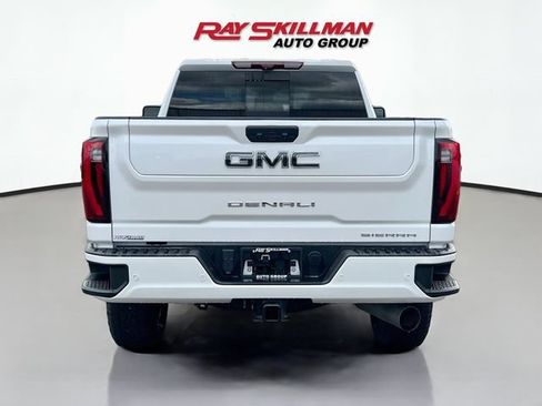 Used 2024 GMC Sierra 2500 Denali Ultimate AWD/4WD image 6