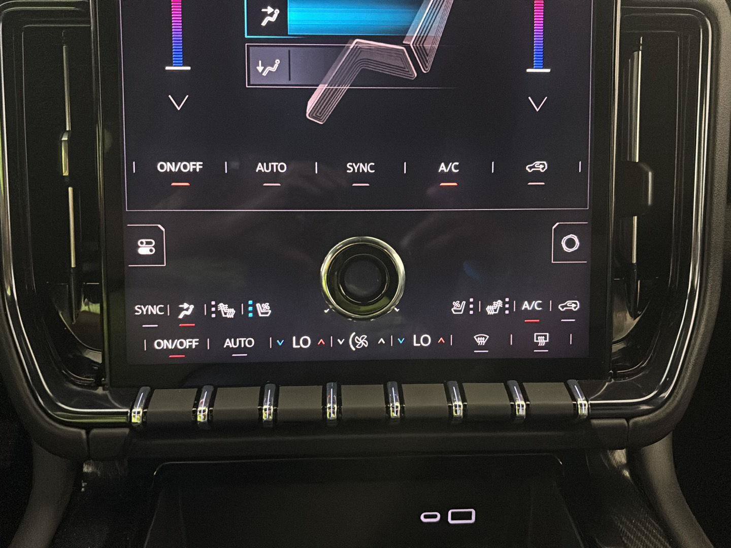 Certified 2026 GMC Yukon AT4 w/ AT4 Premium Plus Package AWD/4WD image 26