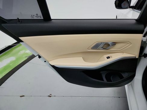 Used 2019 BMW 330i 330i w/ Driving Assistance Package image 23
