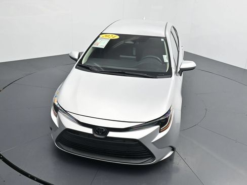 Used 2024 Toyota Corolla LE FWD image 22