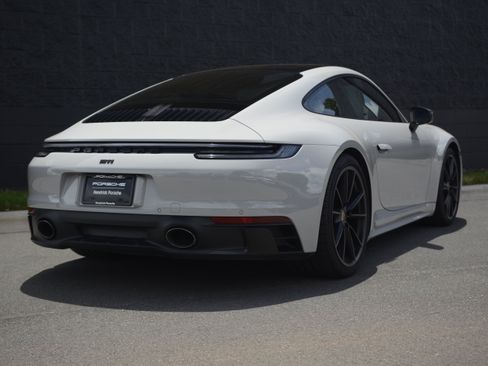 Certified 2022 Porsche 911 Carrera S RWD image 7
