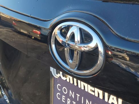 Used 2017 Toyota Highlander Plus image 7