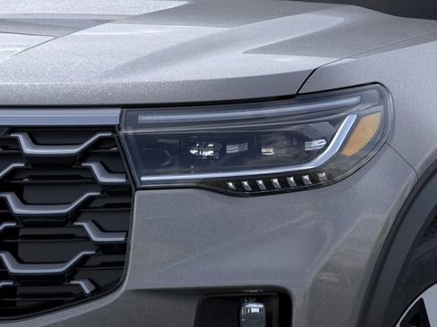 New 2026 Ford Explorer Platinum image 21