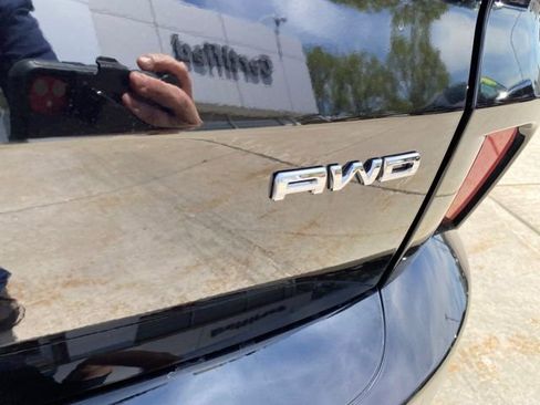 Used 2023 Ford Escape ST-Line w/ Tech Pack #1 AWD/4WD image 5