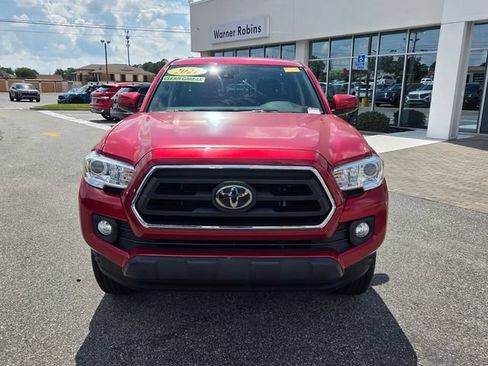 Used 2021 Toyota Tacoma SR5 RWD image 2