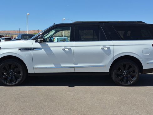 Used 2023 Lincoln Navigator L Black Label AWD/4WD image 6