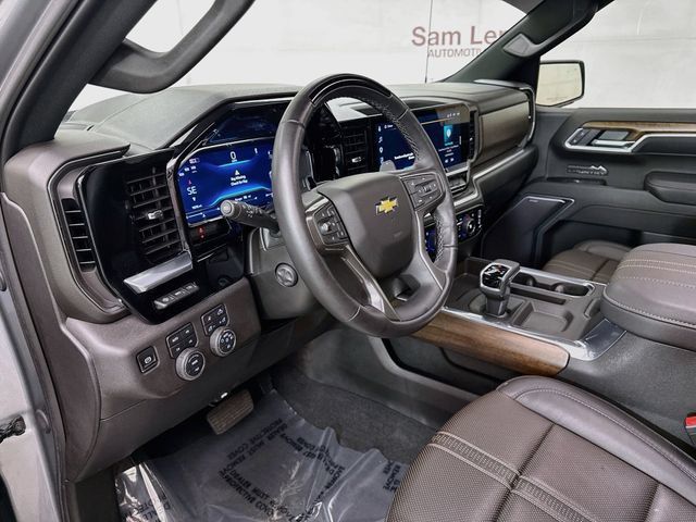 Used 2025 Chevrolet Silverado 1500 High Country AWD/4WD image 10