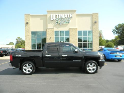 Used 2009 Chevrolet Silverado 1500 LT w/ All Star Package image 1