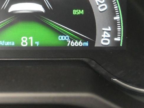 Used 2025 Toyota RAV4 XLE w/ Convenience Package FWD image 26