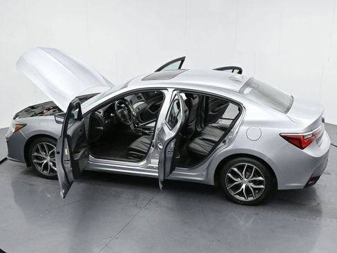 Used 2019 Acura ILX w/ Technology Package image 36