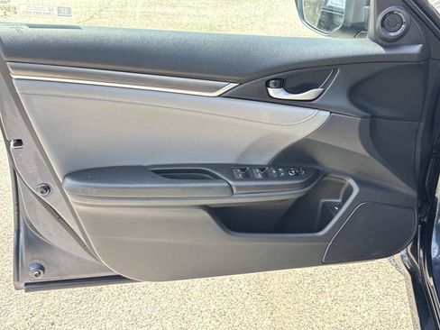 Used 2020 Honda Civic EX-L image 17