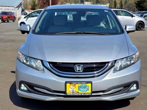 Used 2014 Honda Civic Hybrid Sedan image 2
