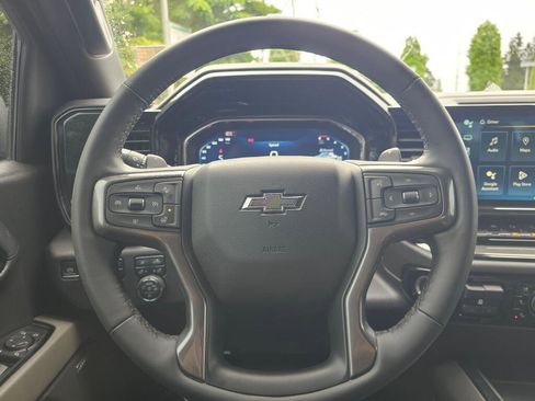 Used 2024 Chevrolet Silverado 1500 ZR2 w/ Technology Package AWD/4WD image 24