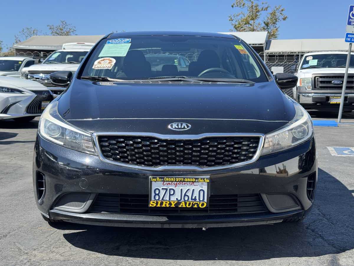 Used 2017 Kia Forte LX FWD image 5