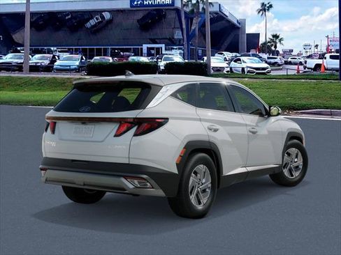 New 2026 Hyundai Tucson Blue SE AWD/4WD image 4