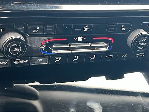 Certified 2022 Jeep Grand Cherokee Limited image 14