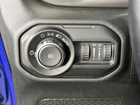 Used 2020 Jeep Wrangler Unlimited Sport S image 10