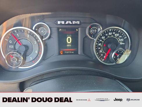 Used 2024 RAM 2500 Big Horn AWD/4WD image 17