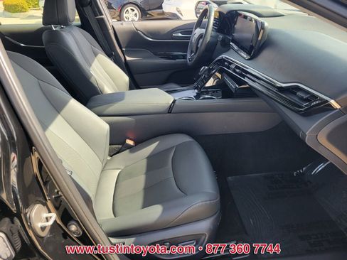 Certified 2022 Toyota Mirai w/ Advanced Technology Package RWD image 15