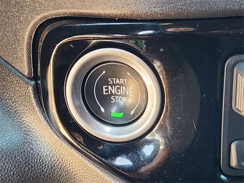 Used 2024 Chevrolet Silverado 1500 ZR2 w/ Technology Package image 20