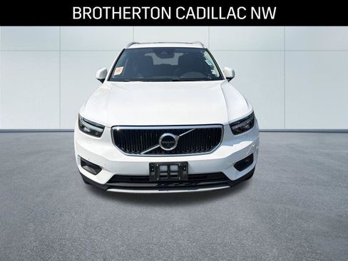 Used 2019 Volvo XC40 T5 Momentum AWD/4WD image 2