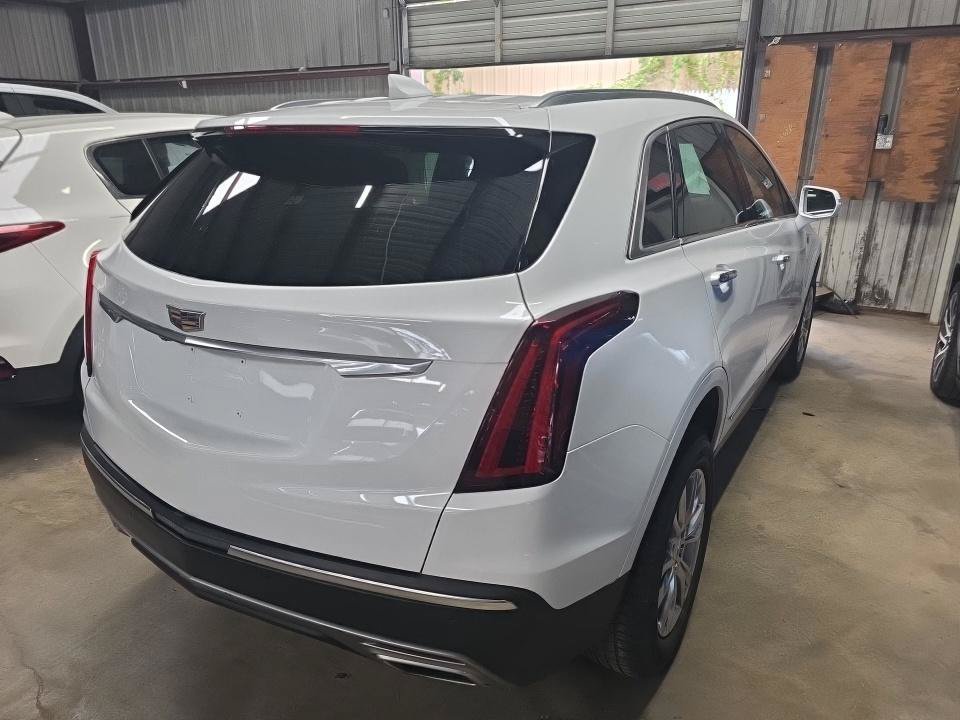 Used 2020 Cadillac XT5 Premium Luxury FWD image 5