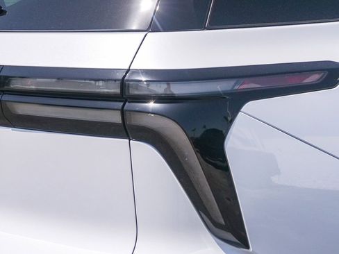 New 2026 Chevrolet Traverse RS FWD image 10