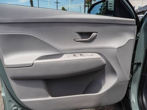 Used 2024 Hyundai Kona SEL FWD image 20
