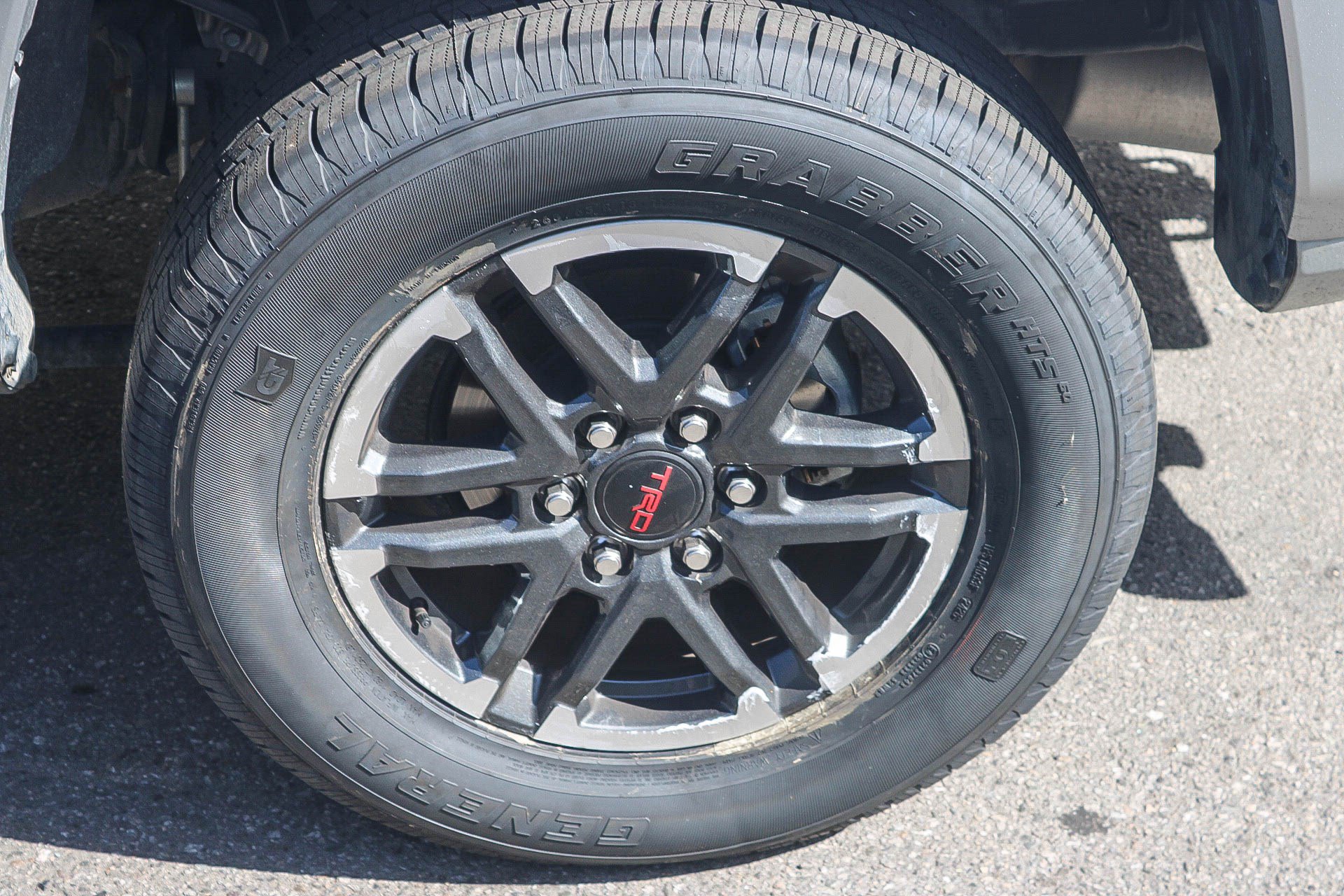 Certified 2025 Toyota Tacoma TRD Sport AWD/4WD image 12