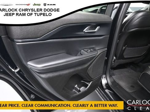 Used 2023 Jeep Grand Cherokee Altitude AWD/4WD image 24