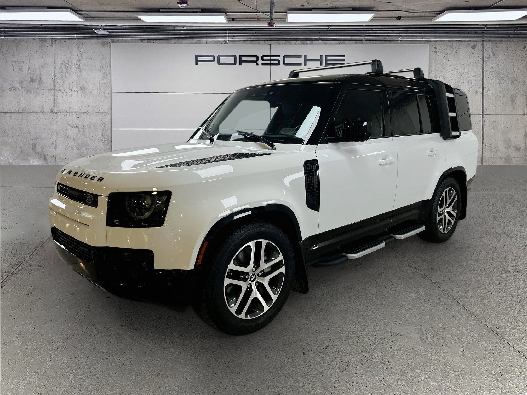 Used 2023 Land Rover Defender 130 X-Dynamic SE AWD/4WD image 1